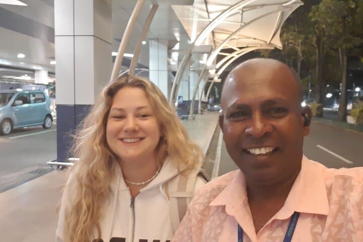 Colombo Airport Transfer to Galle, Hikkaduwa & Unawatuna — Private Door-to-Door Pick-Up photo 3