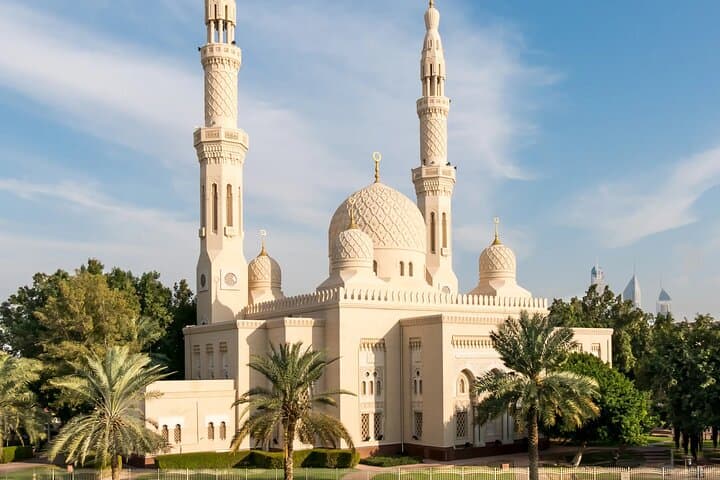 Half-Day Dubai Highlights: Burj Khalifa, Palm Jumeirah & Dubai Frame Tour