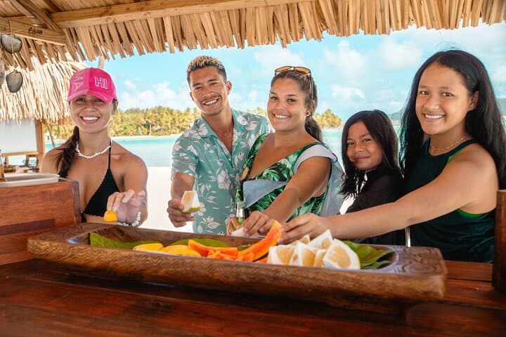 Harvesting the Black Pearl: Bora Bora Pearl Farm Snorkel & Oyster Opening photo 4