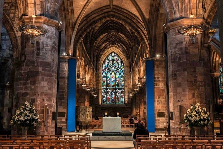 St Giles' Cathedral & Edinburgh Old Town Private Tour — Royal Mile History Walk photo 3