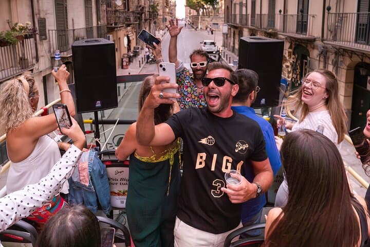 Palermo Aperitif Bus Tour: DJ Set, Street Food & Sunset Sips photo 4