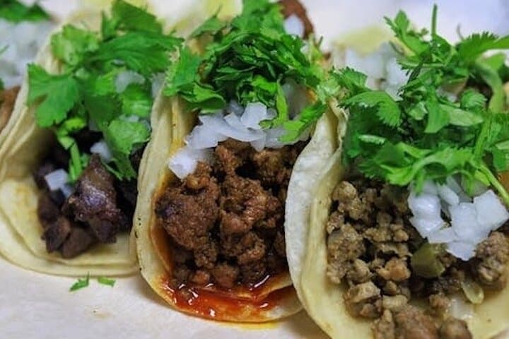 Santa Barbara E-Bike Taco Tour: Funk Zone to East Beach Eats