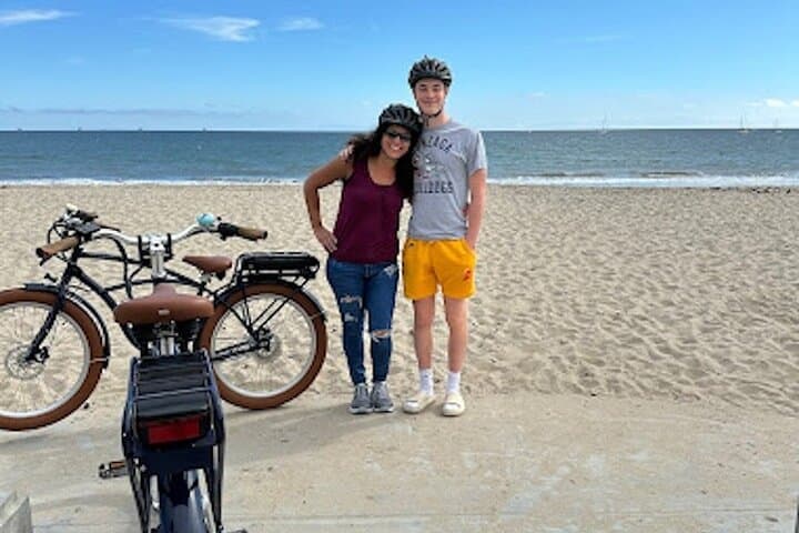 Santa Barbara E-Bike Taco Tour: Funk Zone to East Beach Eats photo 4
