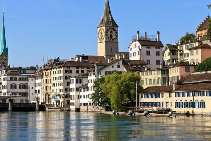 Private Zurich Day Tour from St Gallen — Lake Zurich, Old Town & Lindenhof photo 2
