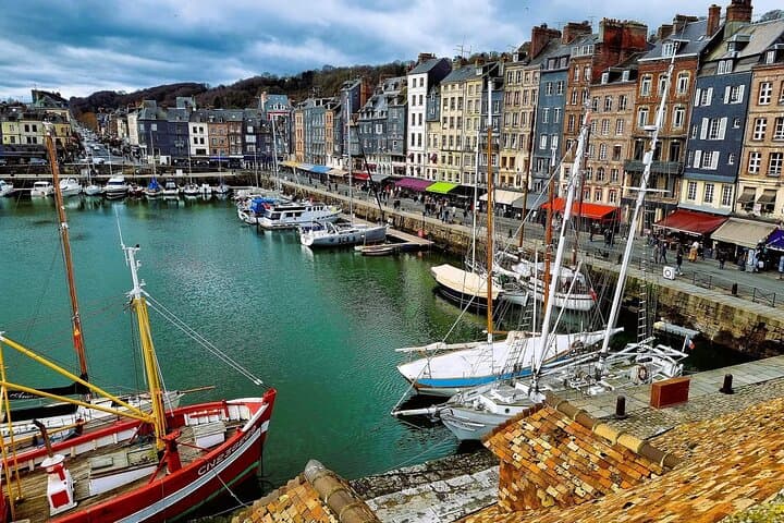 Private Normandy Day Trip: Honfleur, Deauville & Rouen from Paris