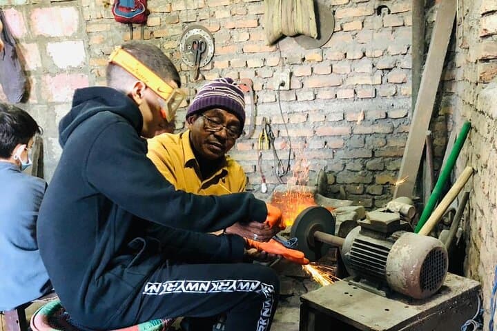 Kathmandu Full-Day Khukuri Knife Workshop, Market Food Tour & Dal Bhat Cooking Class