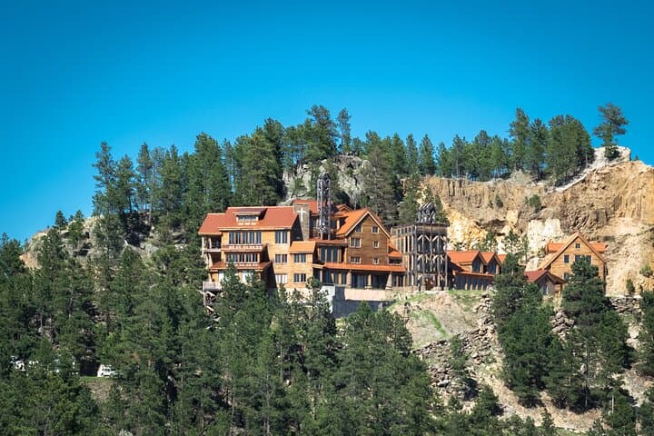Self-Guided Black Hills Driving Audio Tour — Mount Rushmore, Needles Highway & Sylvan Lake