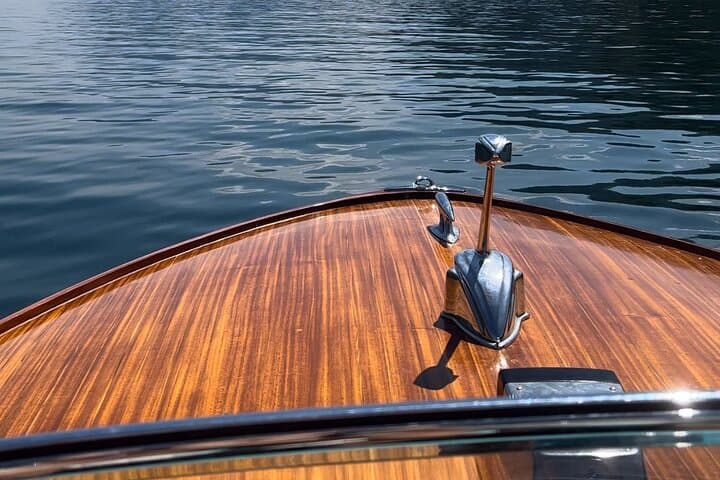 Bellagio Private Boat Tour on Lake Como: Elegant Charters & Villa Views photo 5