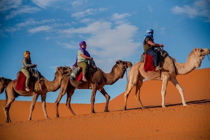 Marrakech to the Sahara: 8-Day Private Morocco Journey from Medina to Dunes
