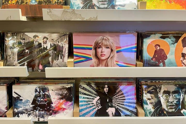 Taylor Swift London Walking Tour: Primrose Hill, Camden & Music Venues photo 3