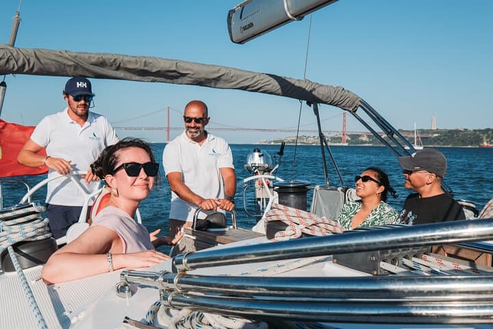 Sunset Sailing on the Tagus: 2‑Hour Lisbon Small‑Group Cruise with Drink photo 6