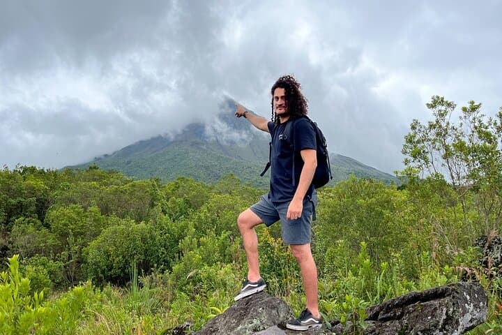 Arenal Volcano Guided Hike — 3 km to Lake Arenal Viewpoint photo 5