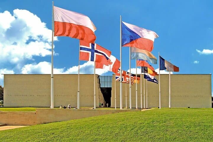 Explore Normandy: Historical D-Day Beaches and Caen Memorial Tour photo 4