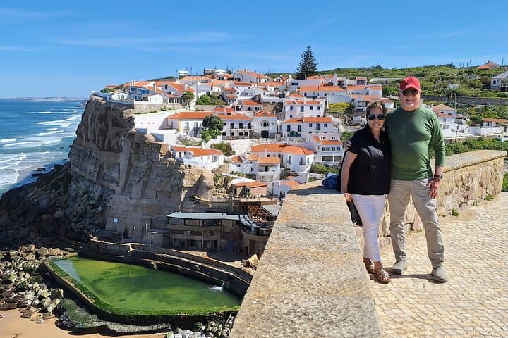 Private Lisbon Coastal Luxury Tour: Sintra & Arrábida Beaches photo 2