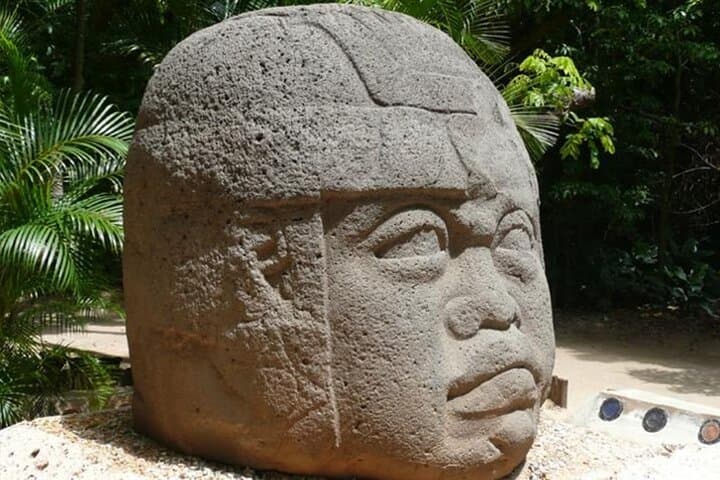 La Venta Park Museum Tour: Olmec Art from Palenque to Villahermosa photo 2