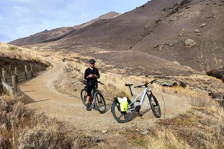 Bike the Roxburgh Gorge Trail: Clyde to Roxburgh with Jet Boat Transfer photo 5