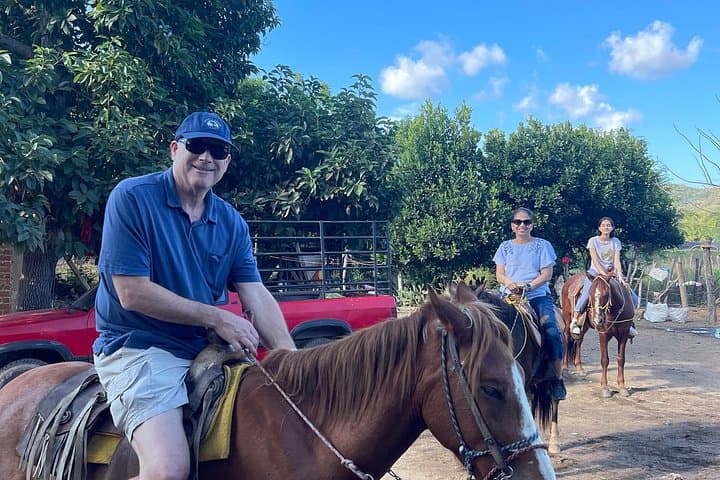 Beach and Jungle Horseback Riding in Manzanillo — 2-Hour Coastal Trail Ride photo 3
