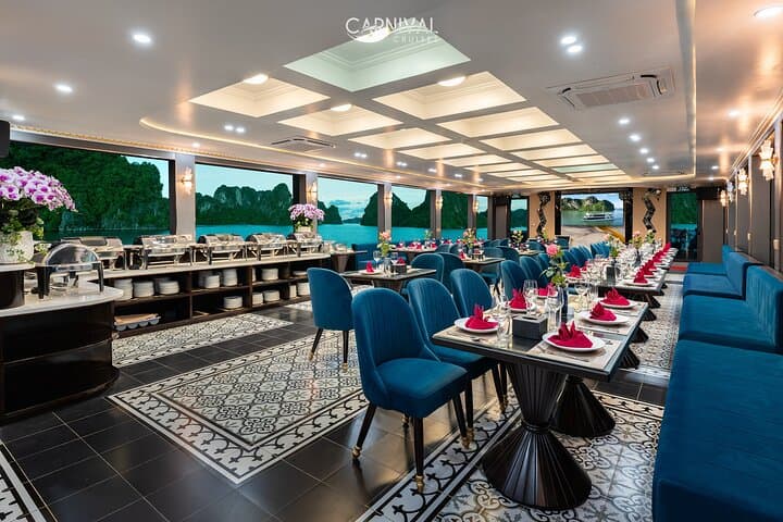 Halong Bay VIP Cruise from Tuan Chau: Swim, Kayak & Sung Sot Cave Day Trip