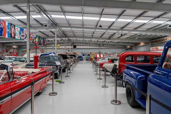 Hops and Horsepower: Half-Day Craft Beer and Car Museum Tour in Wellington