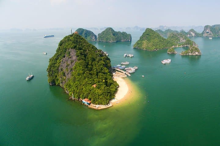 Luxury Ha Long Bay Symphony Day Cruise — Ti Top, Sung Sot & Kayaking photo 6