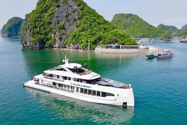 Luxury Symphony Day Cruise: Halong Bay Caves, Ti Top Island & Kayaking photo 2