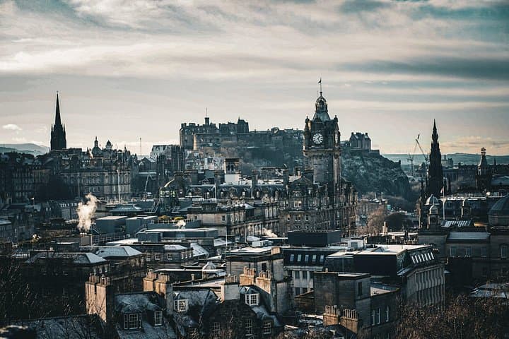 Edinburgh Enchantment: 3-Hour Private Walking Tour of the Royal Mile photo 3
