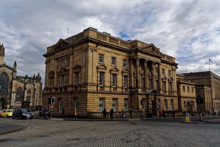 Edinburgh Enchantment: 3-Hour Private Walking Tour of the Royal Mile photo 1