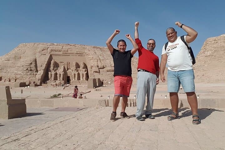 4-Day Nile Cruise from Aswan to Luxor: Temples, Kom Ombo, Edfu & Abu Simbel