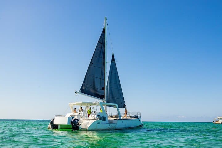 Punta Cana Private Catamaran Brunch: Snorkel, Natural Pool & Caribbean Beats photo 6