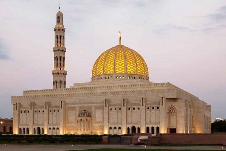 Half-Day Muscat City Tour: Grand Mosque, Mutrah Souq & Royal Opera photo 3