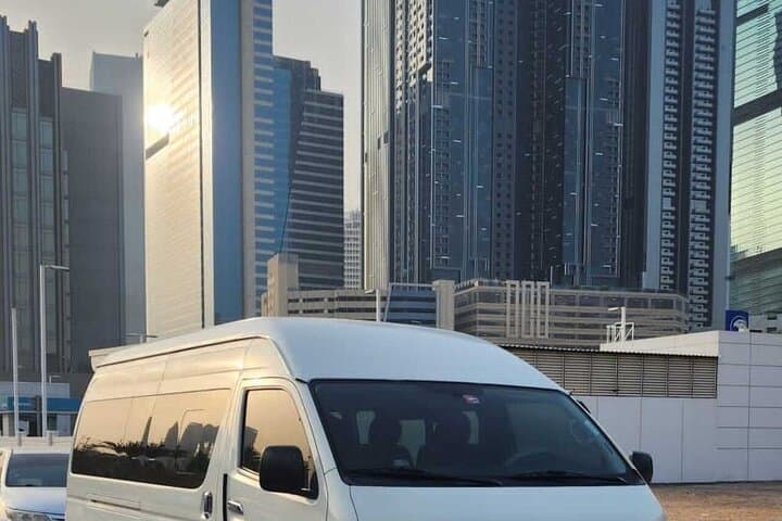 Private Dubai to Abu Dhabi One‑Way Transfer: Air‑Conditioned Chauffeur Service photo 5