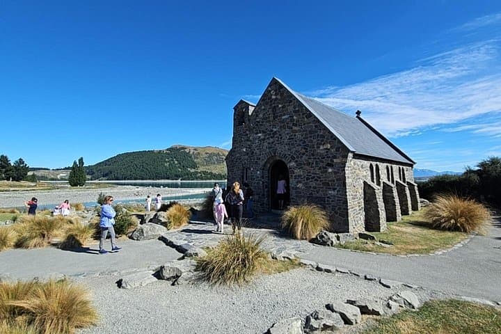 Mount Cook & Lake Tekapo Day Tour from Christchurch — Aoraki Alpine Highlights photo 3