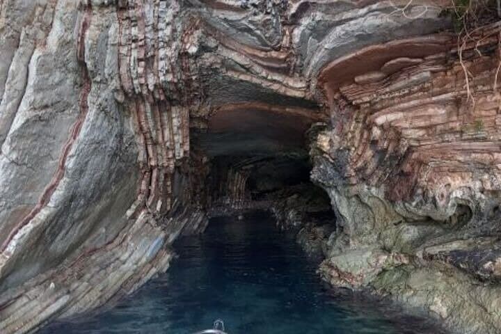Sarande Boat Tour to Turtles Cave, Gremina, Kakome & Krorez Beach photo 6
