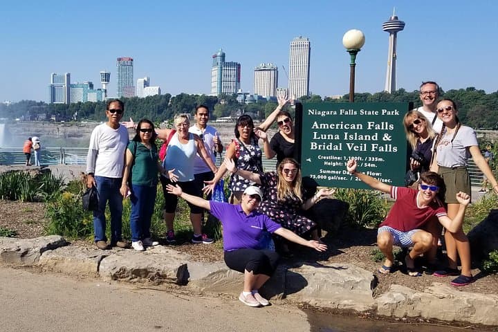 Niagara Falls Day Trip from New Jersey: Maid of the Mist & Park Views photo 1