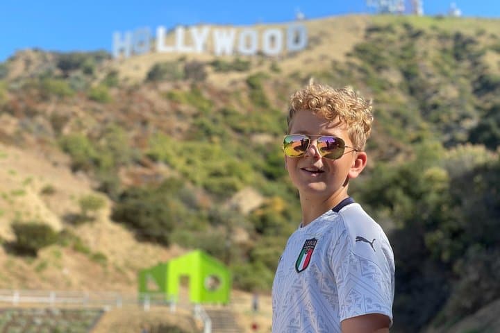 Direct-To-Hollywood-Sign: 90-Minute Walking Tour Under The Iconic Letters photo 3
