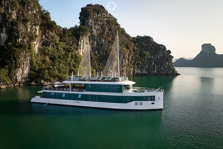 Lan Ha Bay Luxury Day Cruise with Jade Sails: Kayaking, Caves & Swimming photo 1