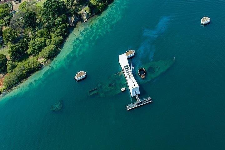 Pearl Harbor Battleships Tour: USS Arizona & Missouri Full-Day Experience