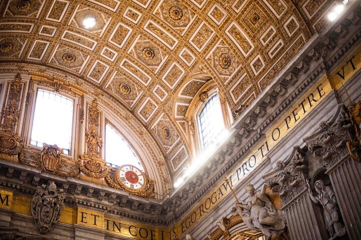 Skip the Queue at St. Peter's Basilica: Express Entry & Multilingual Audio Tour in Rome photo 4