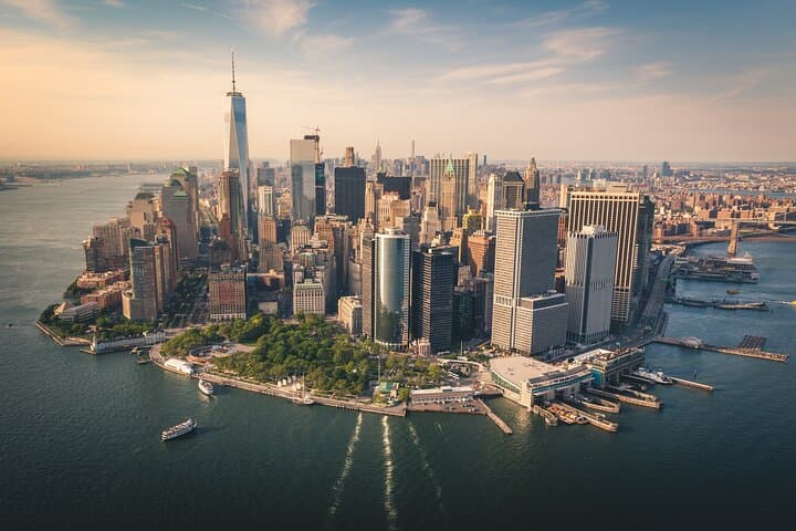 lower-manhattan-historical-walking-tour-battery-park-to-911-memorial