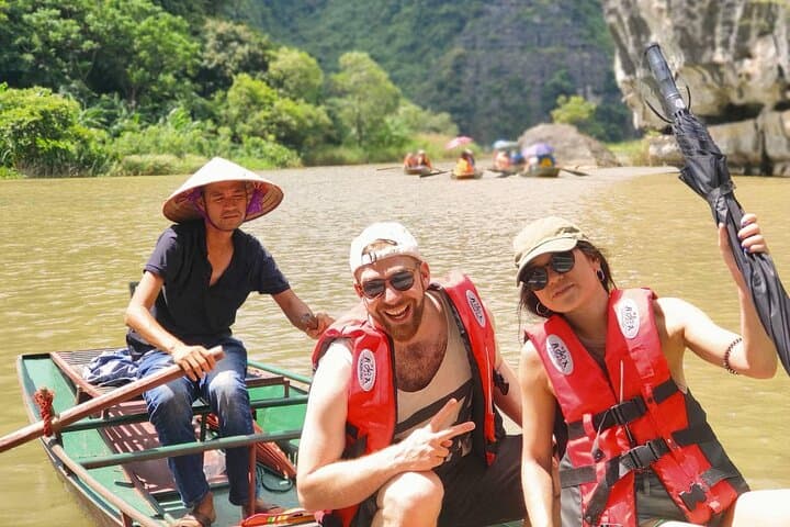 Day Trip to Ninh Binh: Tam Coc, Mua Cave & Hoa Lu from Hanoi photo 4