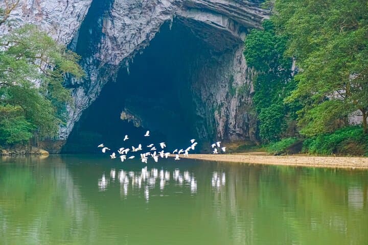 Explore Ba Be National Park: 3-Day Kayak, Trek & Homestay Adventure photo 2