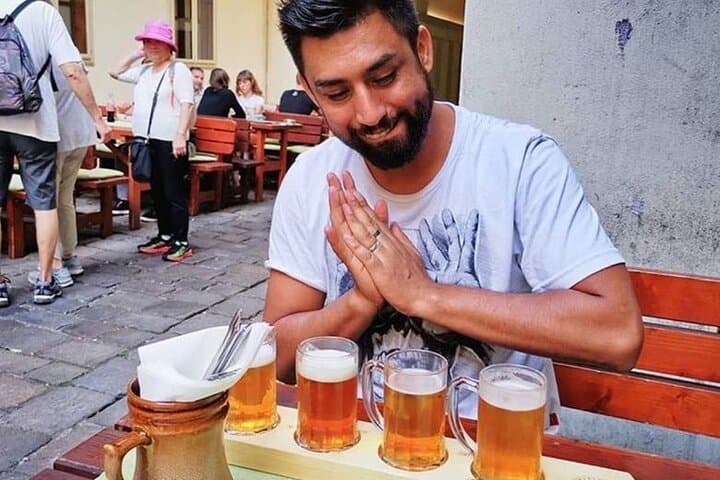 Prague Private 3-Hour Walking Tour & Traditional Beer Tasting photo 4
