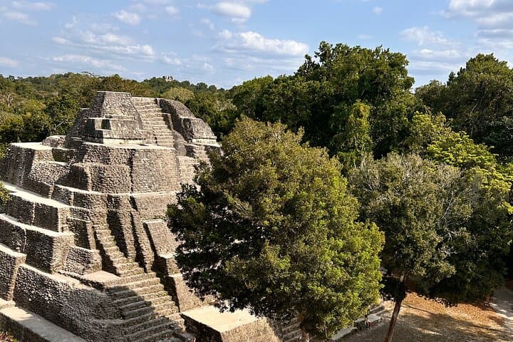 Yaxha and Topoxte Jungle Trek: Boat Ride, Jungle Hike & Classic Maya Ruins from Flores photo 3