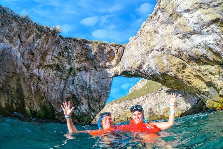 Islas Marietas Day Cruise: Snorkel, Kayak & BBQ at Majahuitas