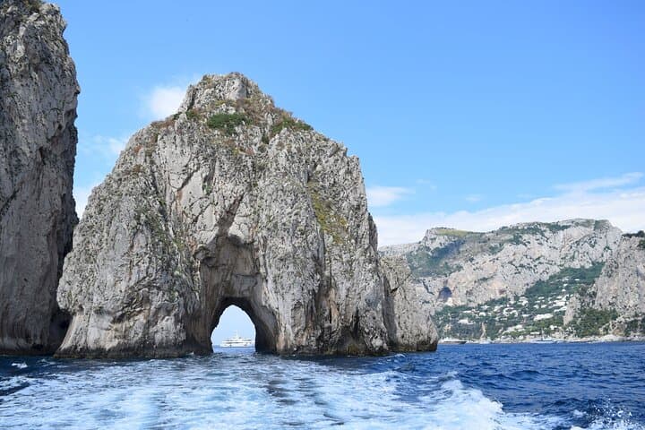 Sail to Capri: Private Marlin 40 Day Cruise from Cilento