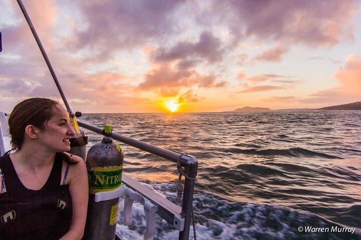 Night Dive Adventure in Oahu: Maunalua Bay Two-Tank After-Dusk Reef Dives photo 4