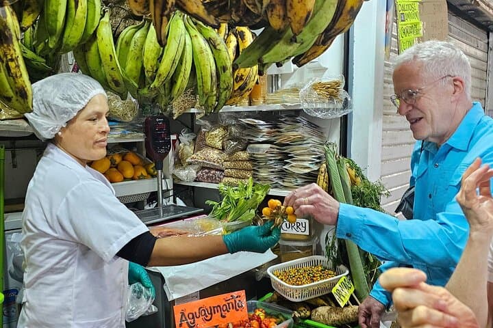 Lima Street Food & Peruvian Food History: Private Market Tour in Surquillo and Barranco photo 5