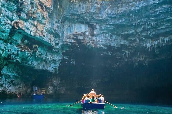 Phong Nha and Paradise Caves: 2-Day Adventure from Hue photo 6
