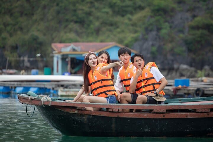 Bai Tu Long Bay Day Cruise: Thien Canh Son Cave, Kayaking & Hidden Islets