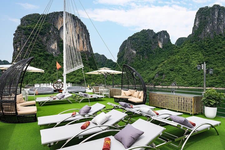 Halong Bay Luxury Day Cruise from Hanoi — Sung Sot, Titop & Kayaking photo 2